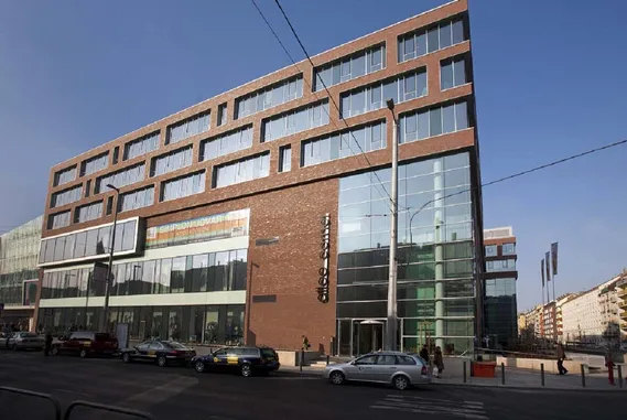 Iroda Allee Corner Office House