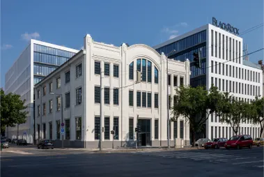 Iroda White House