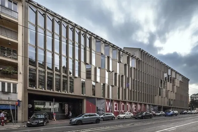 Iroda Krisztina Palace