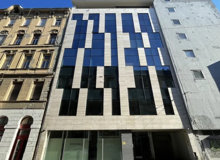 Iroda V67 Irodaház