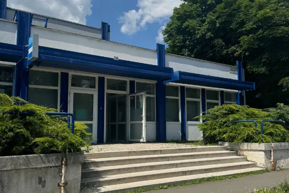 Iroda M156 Irodaház