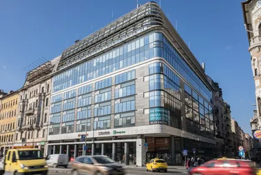 Iroda Emke Office Building