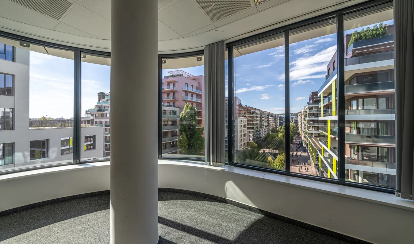 Iroda Corvin Skypark