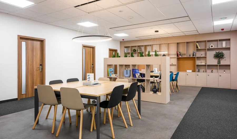 Iroda West End Business Center