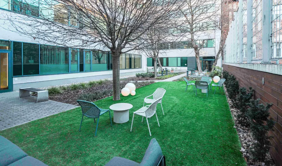 Iroda Arena Corner