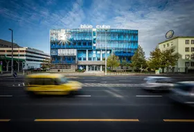 Iroda Blue Cube