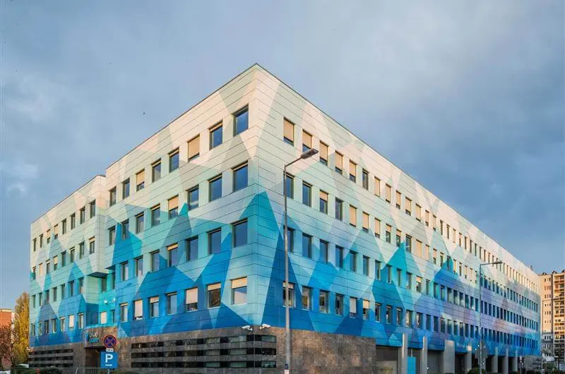 Iroda Blue Cube