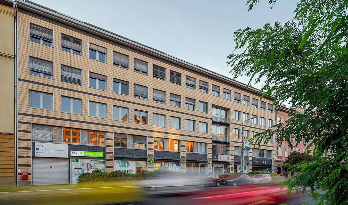 Iroda myhive Thirteen Xenter